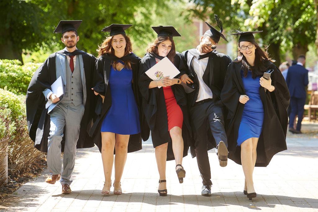 学遍英国 | UK本科学位与学制和中国有什么不同？