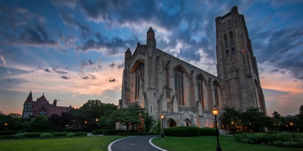 U.S. News 2022全美大学排名 | 普林斯顿持续霸榜，杜克冲入十强